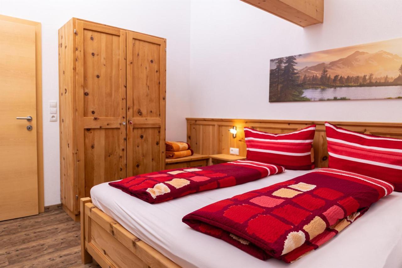 Ferienwohnungen Hinterstein Hart im Zillertal Luaran gambar